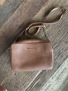 MICHAEL KORS Tan Saffiano Leather Crossbody with Gold Hardware